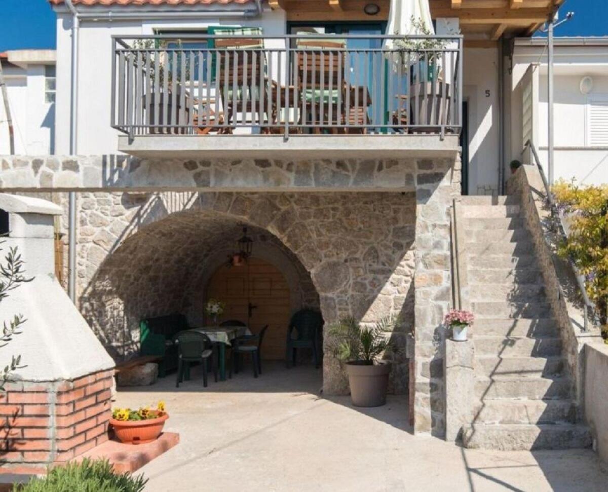 Holiday Home Mari - Modern Holiday House Close To Sea Punat Buitenkant foto